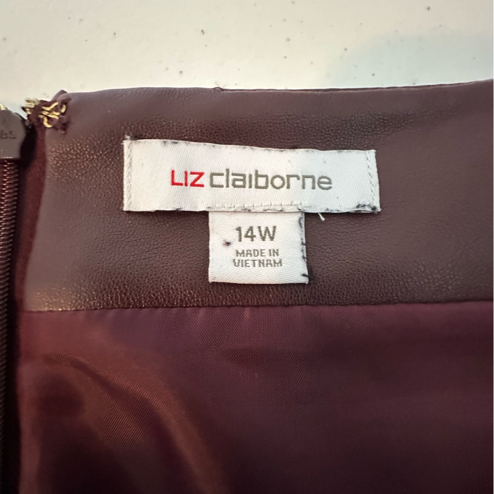 Women’s‎ Liz Claiborne 14W Burgundy Wine Faux Leather Skirt - Picture 5 of 11